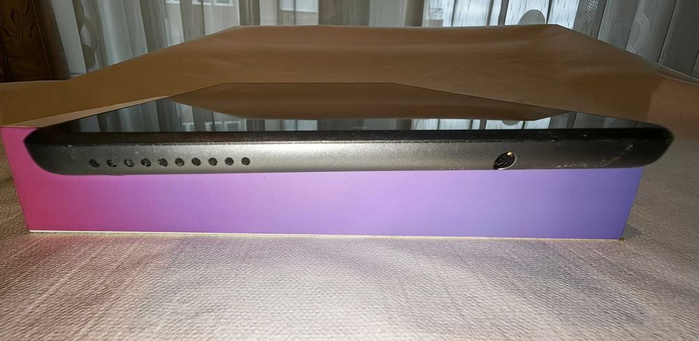 таблет 8" Lenovo TAB M8 HD  4G