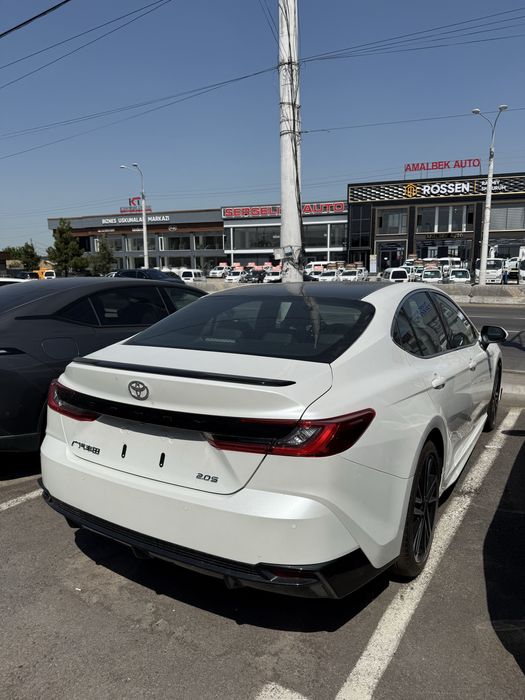Toyota camry 2025 80 tali