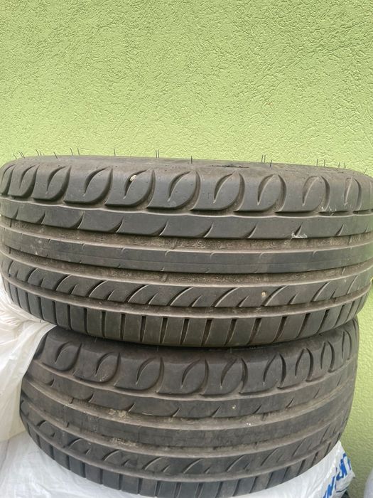 Vând 4 jenți 18inch cu cauciucuri aproape noi