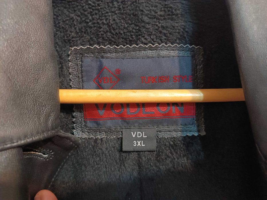 Продам женский  кожаный плащ