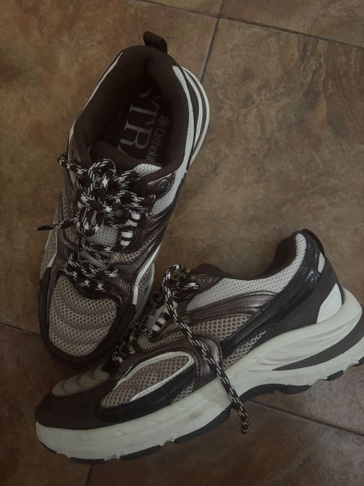 Stradivarius маратонки