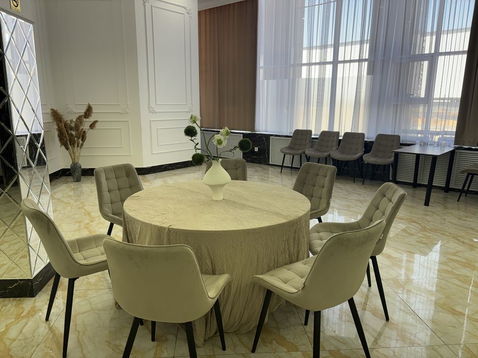 Сдаем в аренду столы, стулья