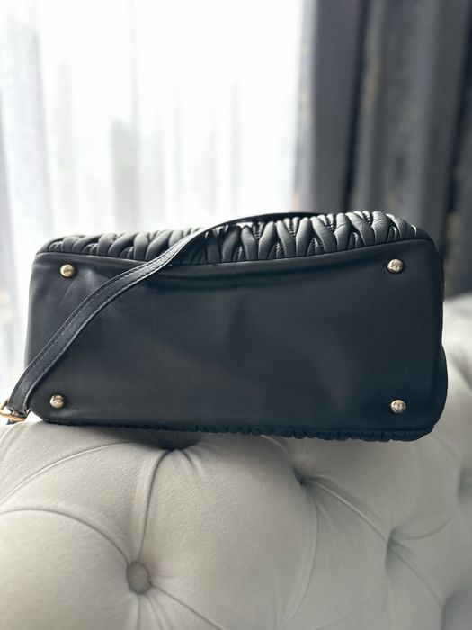 Geanta Miu Miu din piele ,originala % !