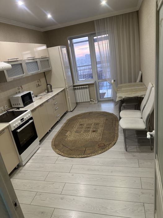 Сдам двухкомнатную квартиру !