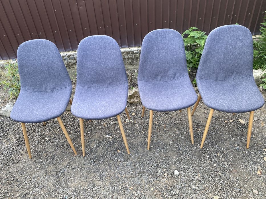 Set 4 scaune tapitate