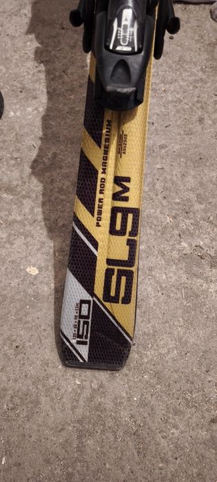 Vând Skiuri Atomic 150 cm