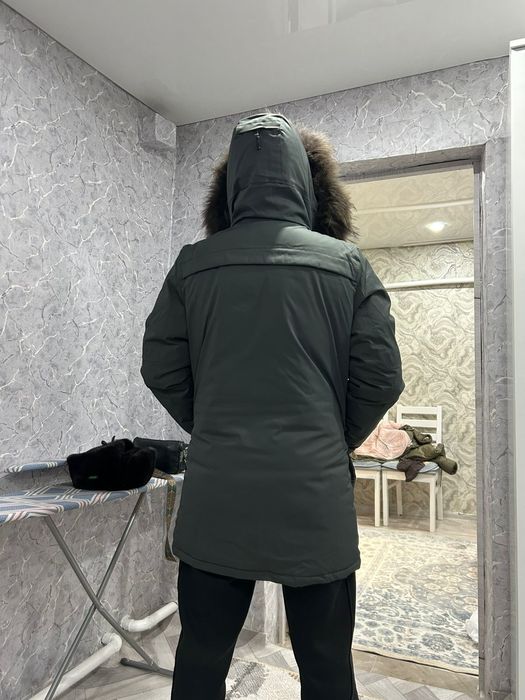 Продам парка в отличном состояние