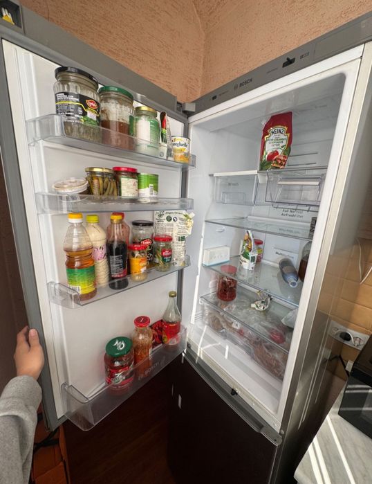 Продам холодильник