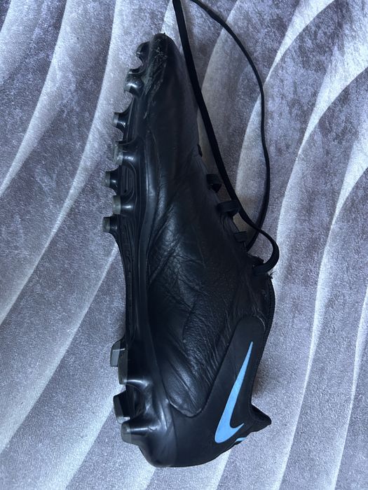 Бутонки nike tiempo