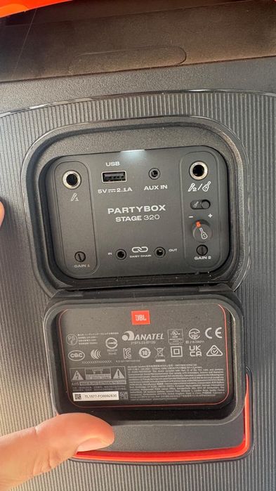 Boxa JBL PARTYBOX 320 sau schimb cu 520.