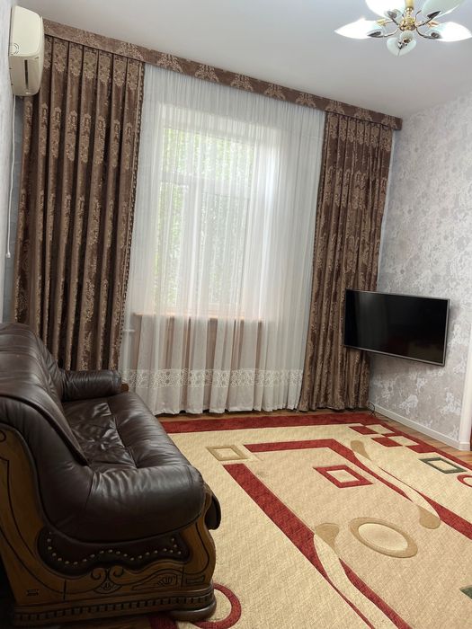 Сдается 3-х квартира.высокопотолочка.Фрунзенский торг.центр.