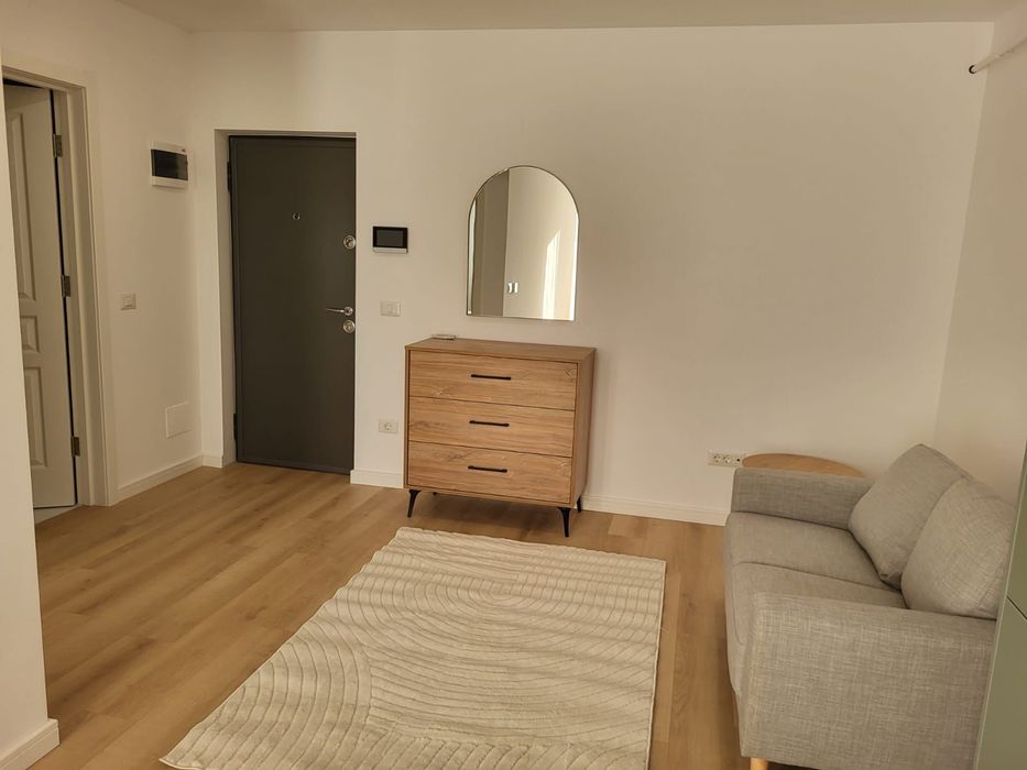 Apartament de inchiriat (toate utilitatile incluse)