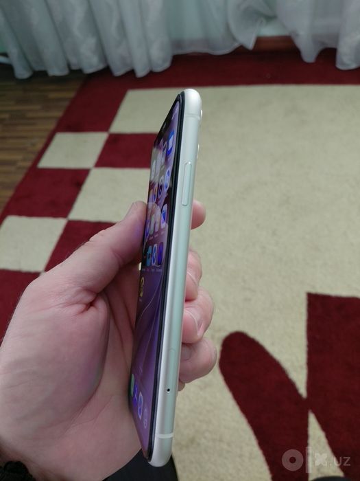 Iphone 11 64gb 71 yom