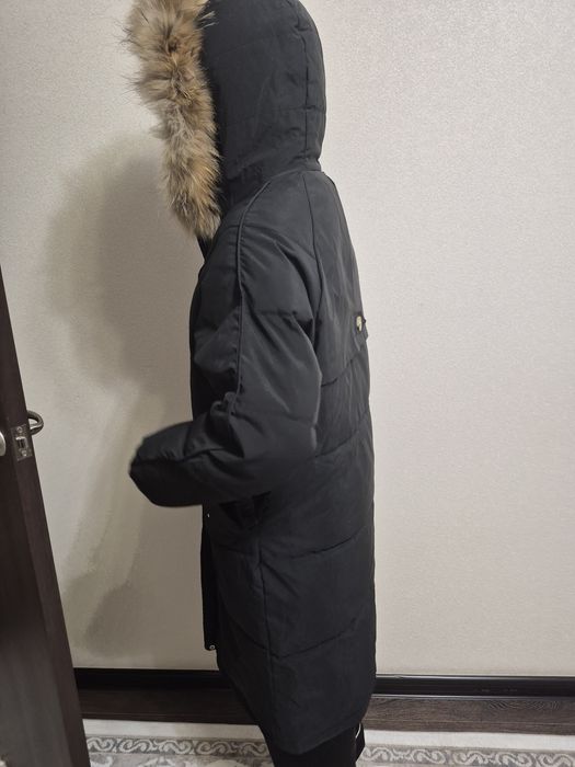 Продам зимний пуховик