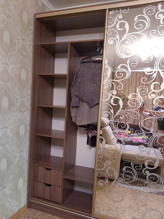 Продам шкаф купе. В отличном состоянии!