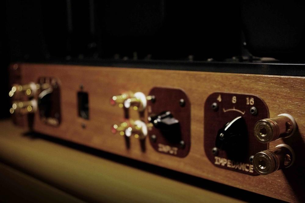 Hi-End клас А еднотактов (сингъл-енд) лампов усилвател A