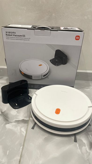 Робот пылесос xiaomi E5.