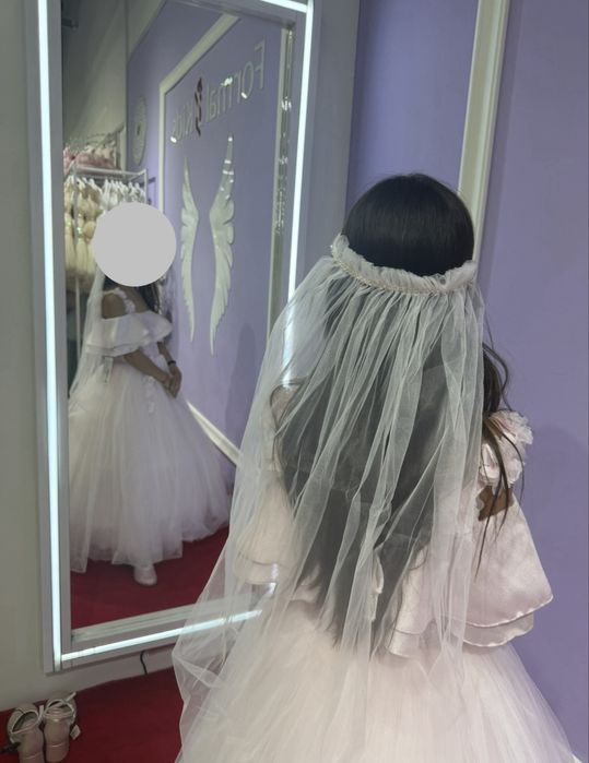 Продам красивое, пышное платье на девочку