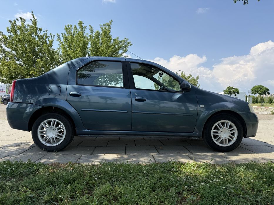 Dacia Logan LAUREATE 1.6 16 V 105 cp
