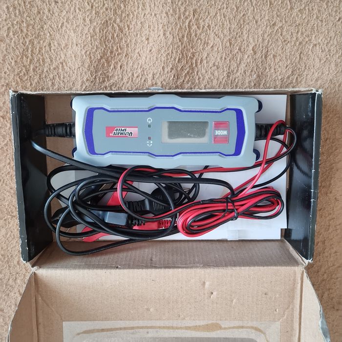 Incarcator auto 6-12 V