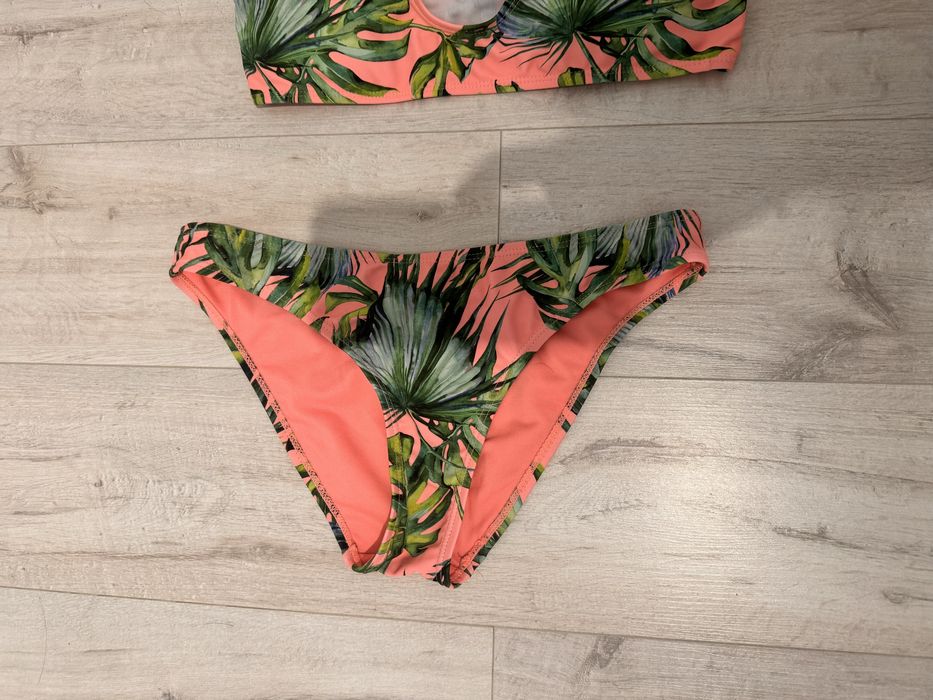 Costum se baie marimea XS