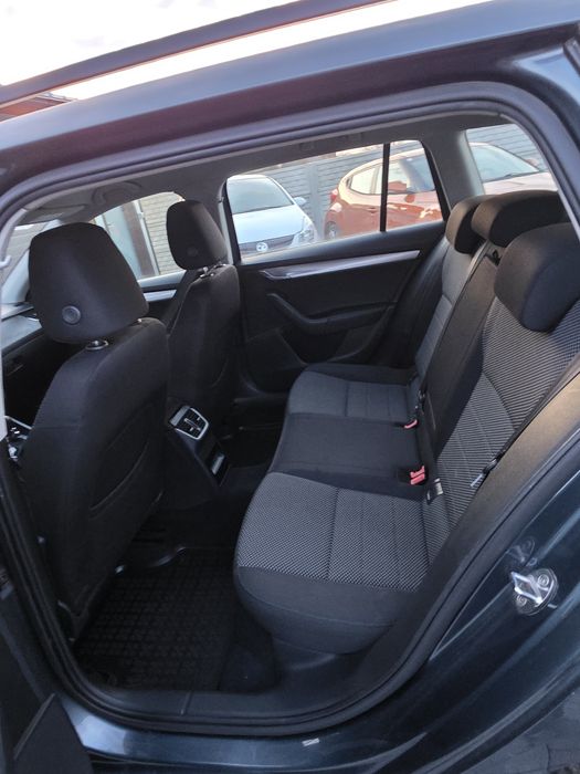 Skoda Octavian  2016 euro 6 Automatic (DSG) Posibilitate rate