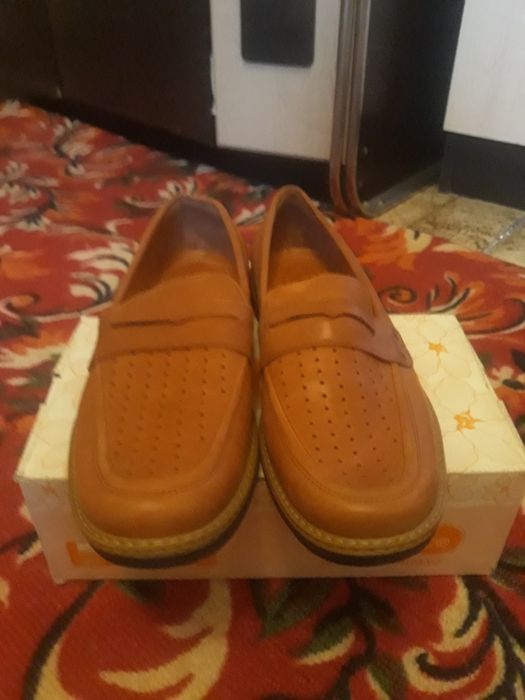 Продам мужской обувь