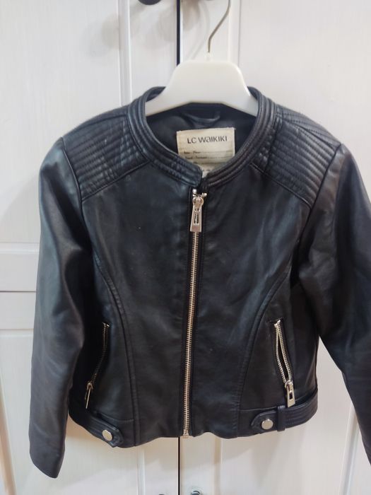 Продам курточку ..