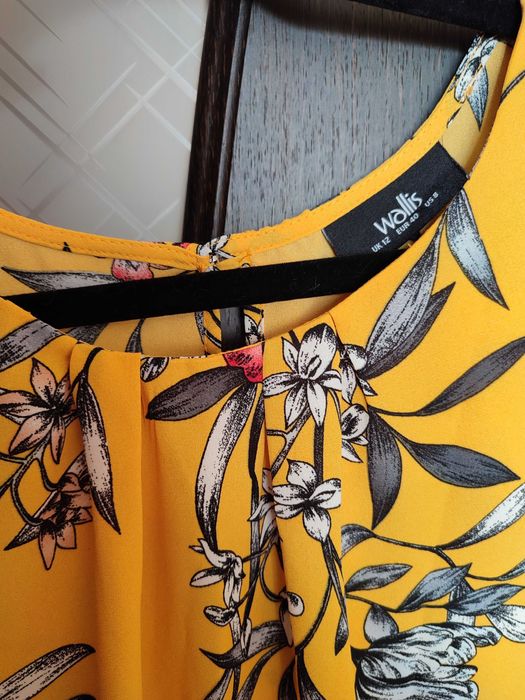 Лятна блуза без ръкав Wallis