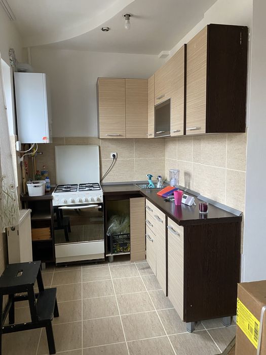 Mobila de bucatarie chiuveta si aragaz