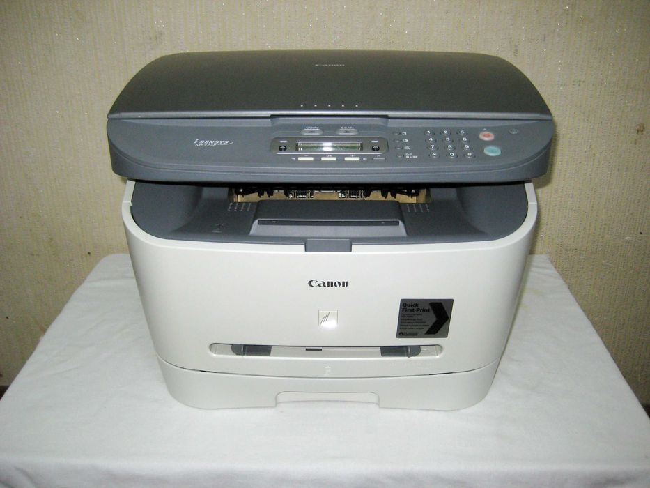 Лазерный принтер 3 в одном Canon MF3228 новая!