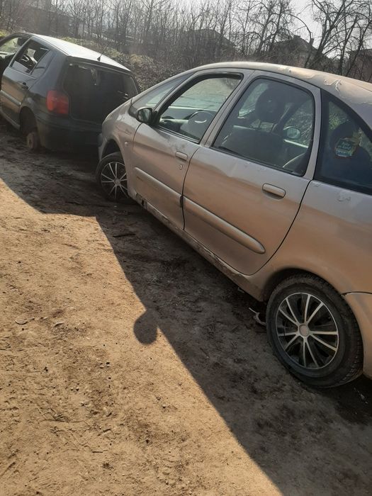 Citroen Xsara Picasso(Ситроен Ксара Пикасо) 2.0 HDI на части