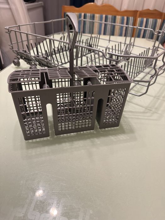 Продам посудомойку BOSCH