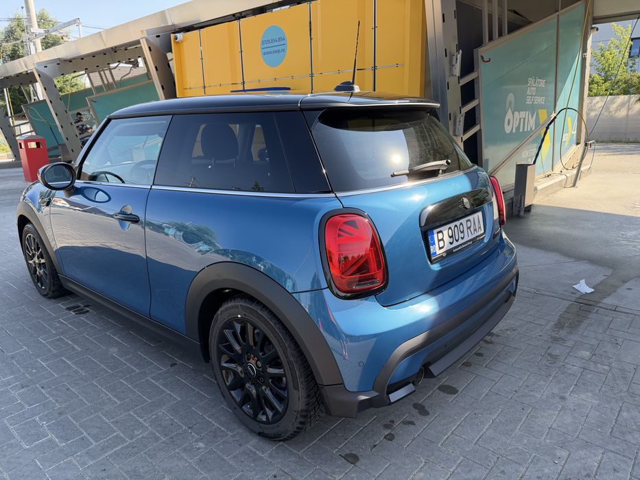 MINI Cooper 2023 — imagine 3