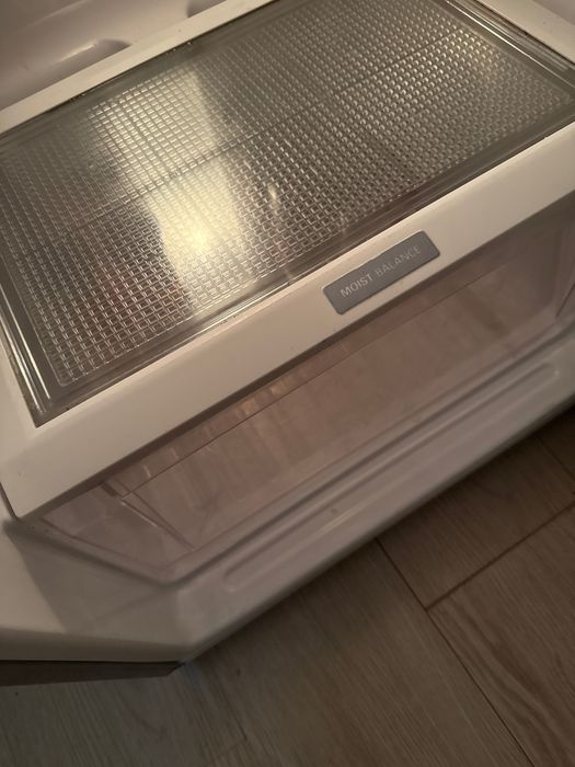 Холодильник LG продам