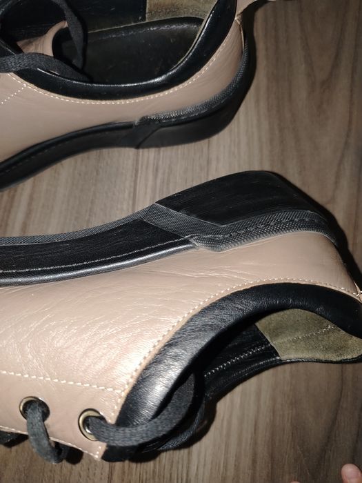 Кроссы натуральная кожа