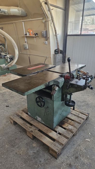 Машина 4 операционна