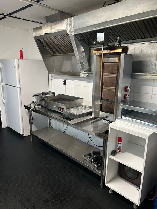 Продава разработен бизнес за бързо хранен