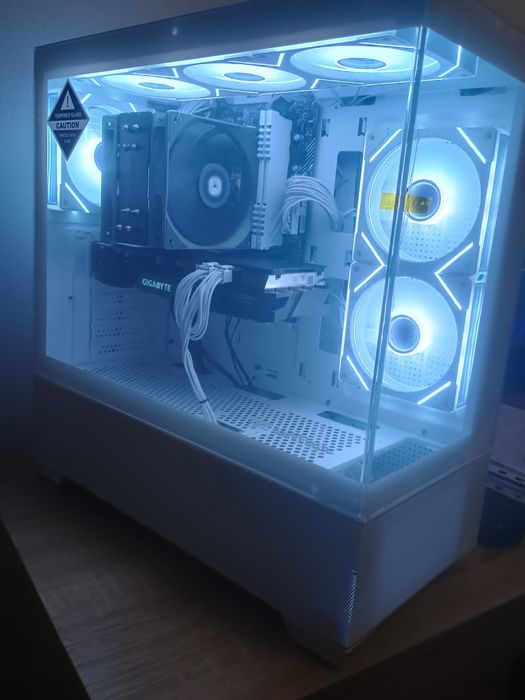 PC Gaming nou Ryzen 5600 5700xt