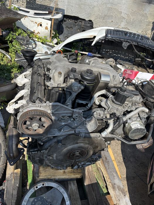 Двигател  Ayди Q7 4.2 tdi