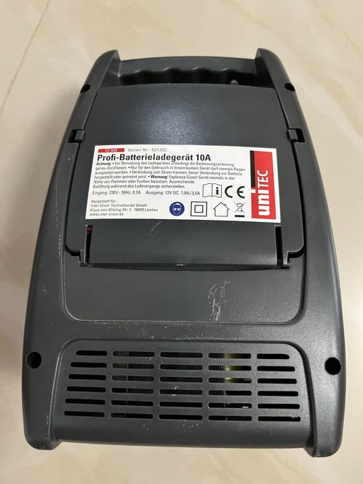 redresor Unitec Profi-Battery Charger
