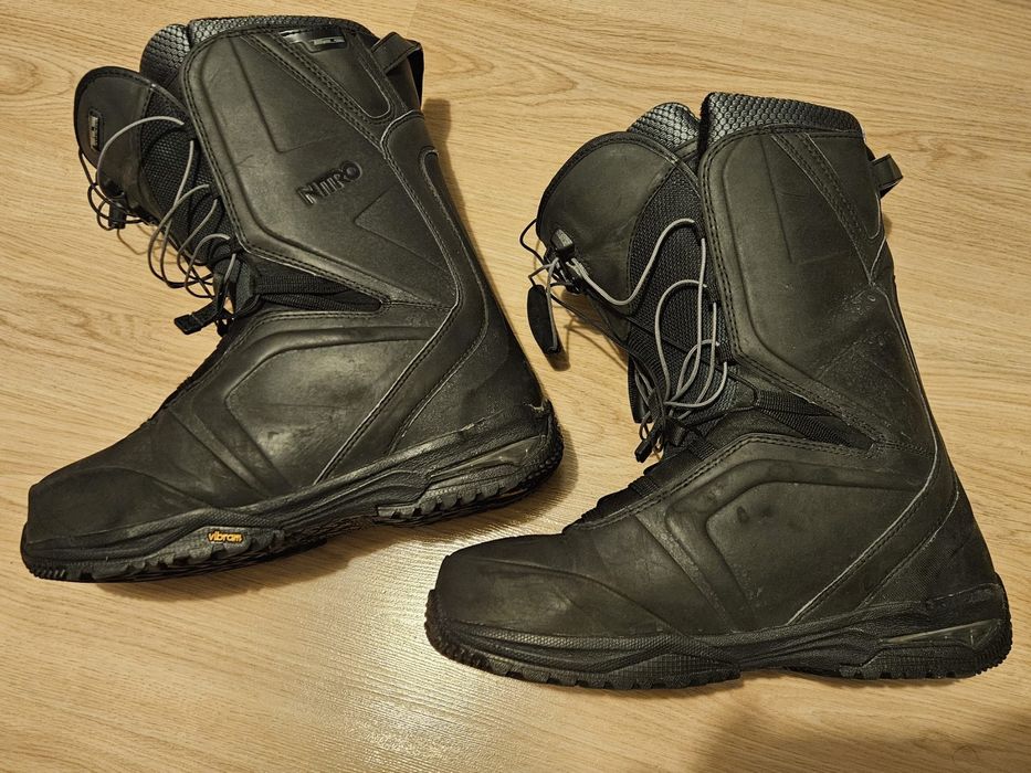 Сноуборд Nitro snowboard с автомати