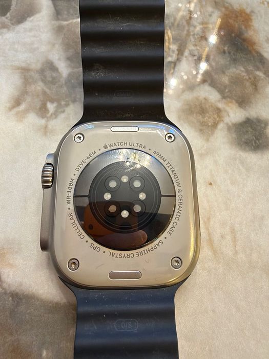 Apple Watch Ultra 3 - 99% Състояние на батерията + Оригинални аксесоари