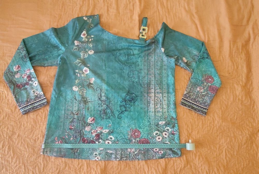 Блуза дамска раздвижена форма