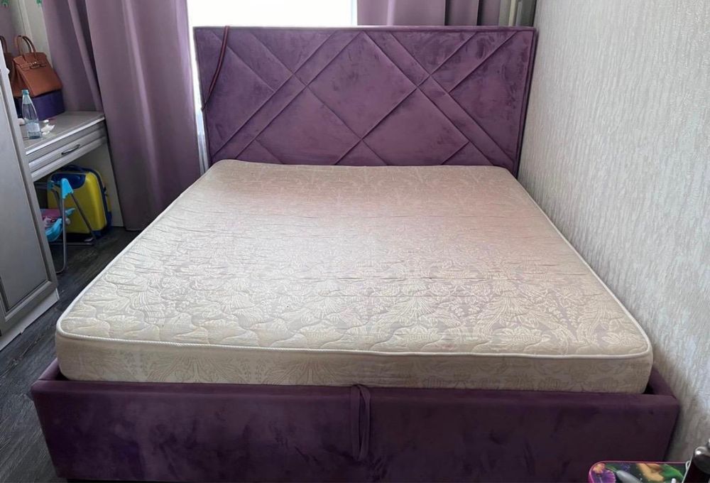 Продаются диван и кровать