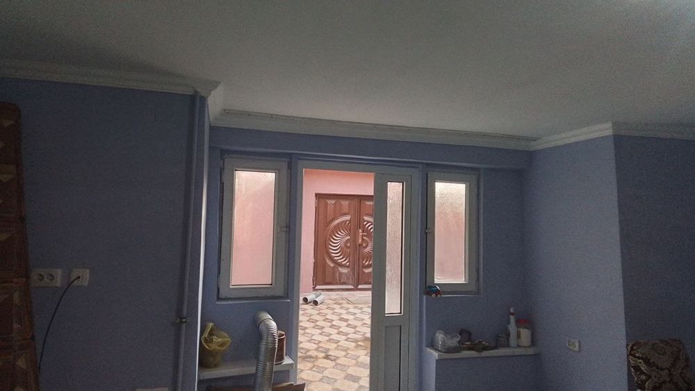 Продается домик в общем дворе  35000уе договорная