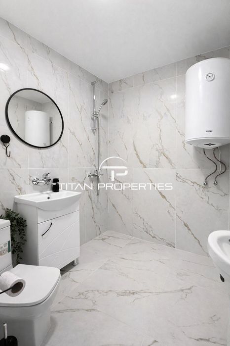 Тристаен апартамент в кв. Кючук Париж - снимка 7
