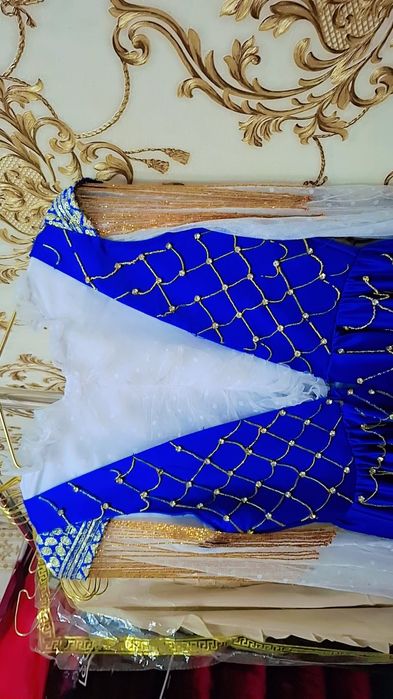 Atlasnoy dvoyka kelin salomga kiysa zoʻr turadi