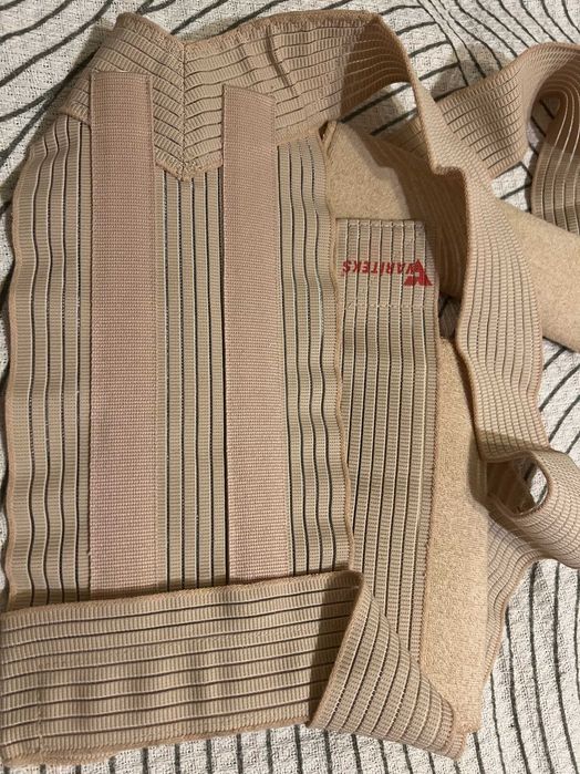 Корректор осанки корсет