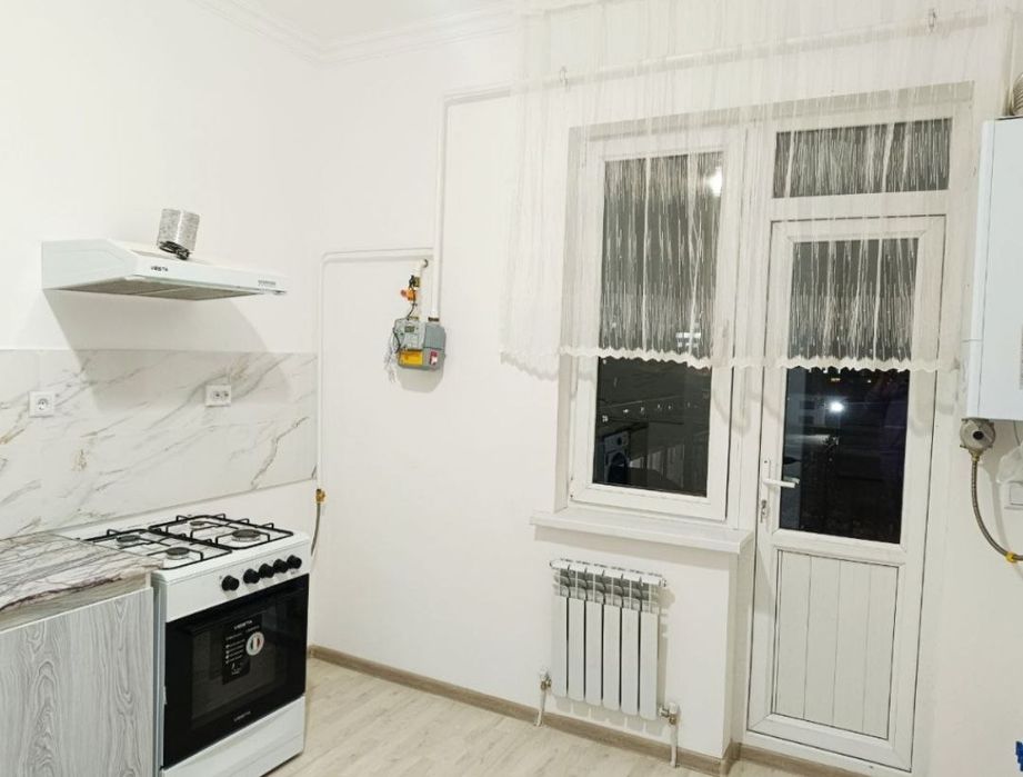 2-комн. квартира, Чиланзар 23 квартал (Фарходский базар)